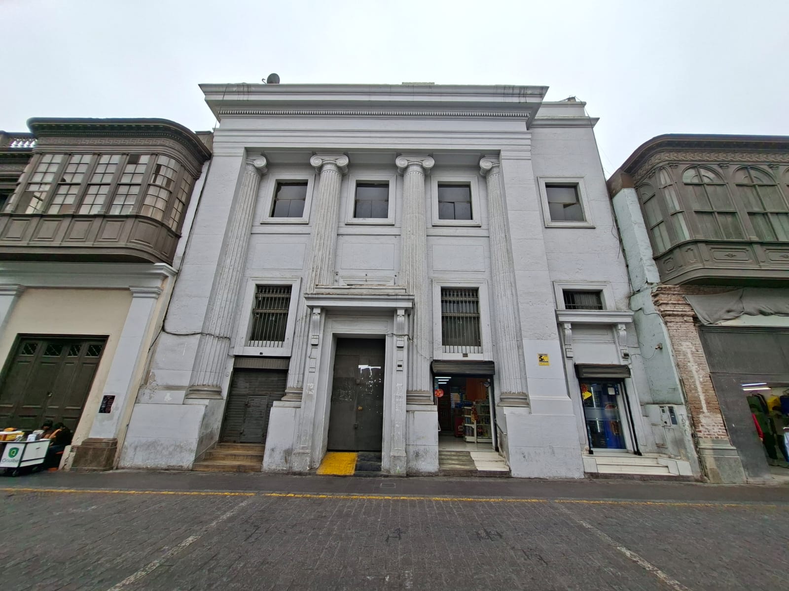 JR JUNIN 453, SECCION 20 (STAND INTERIOR N� 117 - 1ER PISO), CERCADO