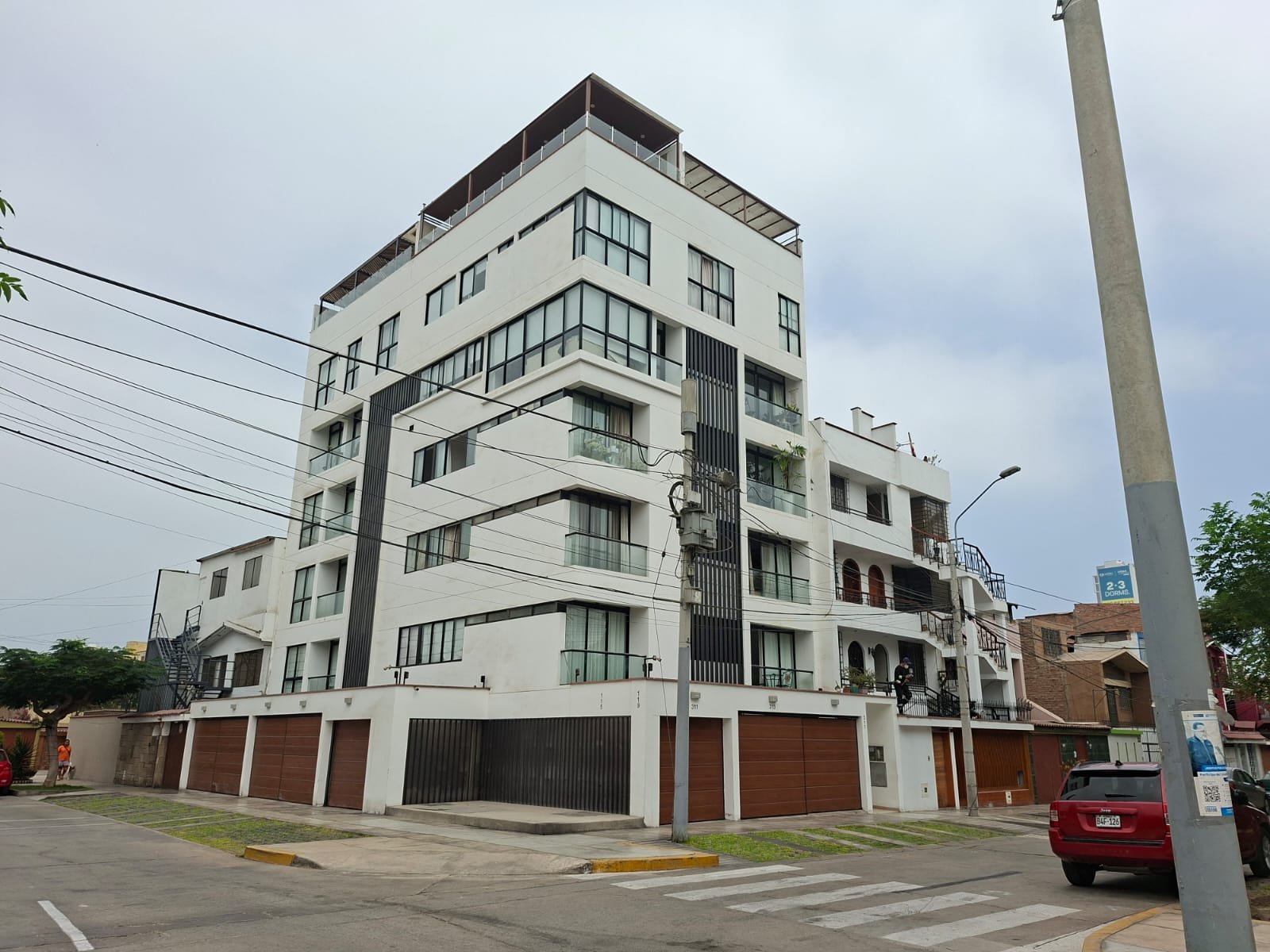 PSJ. LA AURORA N� 317 AIRES RESERVADOS N� 2 � TECHO URB. CHACRA RIOS, CERCADO